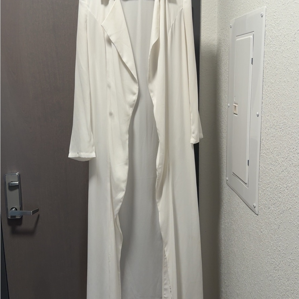 Naked Wardrobe Classic Cream duster kimono